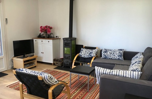 Lacanau-Ocean Villa | Pleasant comfortable villa with enclosed garden