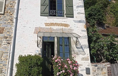 Fresnay-sur-Sarthe House | Pleasant cottage on the edge of Sarthe