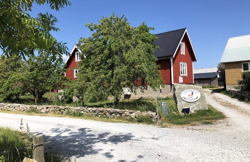 Lottorp House | Pleasant cottage with some sea view | SE04025