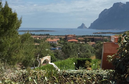 Porto San Paolo Villa | Pleasant detached villa - Jacuzzi - Sea view