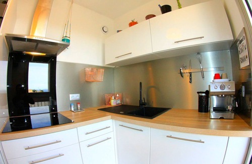 Douarnenez Apartment | Pleasant Large Studio with Sea View