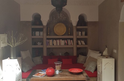 Bab Taghzout House | Pleasant riad in the heart of the medina with swimming pool and complimentary breakfasts