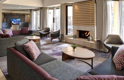 Brookfield Hotel | Pleasant Stay, Convenient Location! Indoor Swimming Pool, Pets are Welcome!