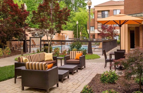Durham House | Pleasant Stay, Convenient Location! 3 Pleasant Units, Free Parking, Onsite Pool