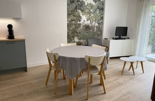 Saint-Cast-le-Guildo Apartment | Pleasant T2 apartment on the ground floor of a quiet residence, 400m from the main beach of St Cast, 1.