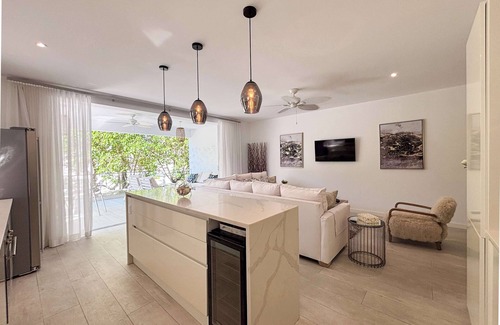 Speightstown Villa | Please Inquire Before Booking – Luxury Villa