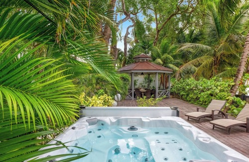 Gibbs Bay Villa | Please Inquire Before Booking – Luxury Villa