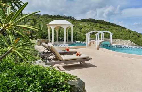 Sea Breeze Hills Villa | Please Inquire Before Booking – Luxury Villa