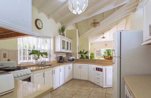 Cap Estate Villa | Please Inquire Before Booking – Luxury Villa