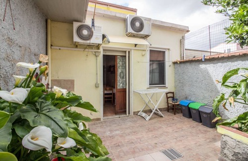 Ploaghe Apartment | Ploaghe - Cozy House with Patio!