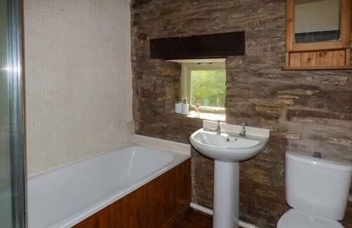 Bleddfa Cottage | Ploony Cottage, BLEDDFA