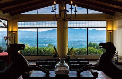 Carmen House | Plunge Pool Villa | Coffee Views & Adventure