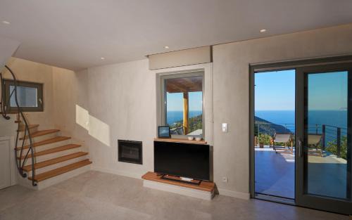 Skopelos Villa | Pnoé Residence