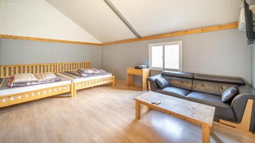 Pocheon House | Pocheon KidsGlampingGEO