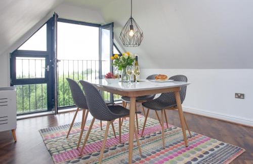 Boscundle House | Pochin House Apartment Penthouse