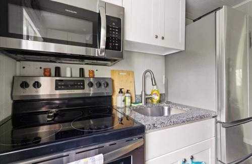 Pocono Pines House | Pocono Cottage | Fireplace | Pet-Friendly | W/D