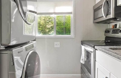 Pocono Pines House | Pocono Cottage | Fireplace | Pet-Friendly | W/D