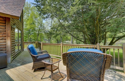 Damascus House | Pocono Dog-Friendly Home on Delaware River with Large Hot Tub!