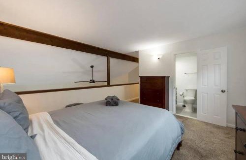 Tannersville House | Pocono Mountains Village at Camelback 284 Overlook Way