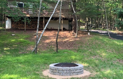 Briar Crest Woods House | Pocono's Getaway in the Woods