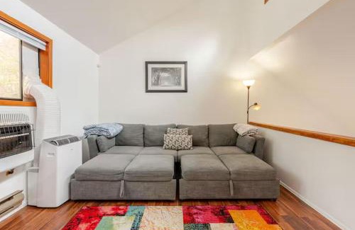 Tobyhanna Ski Chalet | Poconos Chalet