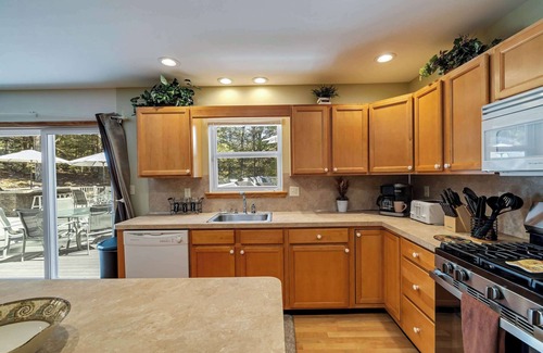 East Stroudsburg House | Poconos Retreat | Dogs, Pool, Hot Tub, & Game Room
