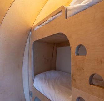 Calgary House | Pod 4 Loch Ba