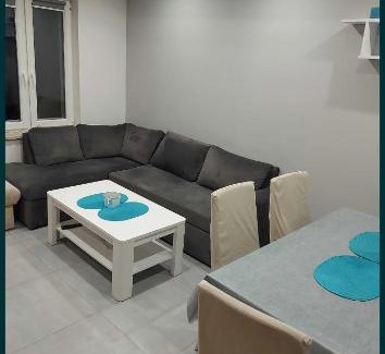 Szubin House | Pod wielką górą