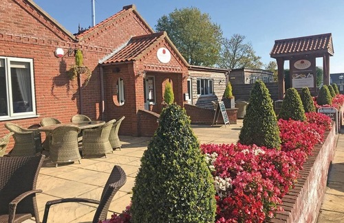 Alford Cottage | Pod with one double.