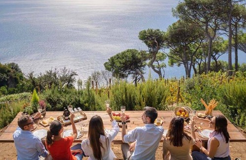 Zignago Villa | PODERE GAIA 10P, by VILLASRETREATS, w/Pool, A/C, BBQ, Near 5 Terre