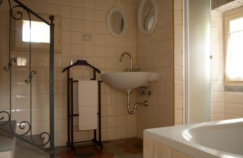 Varano de' Melegari House | Podere Pradarolo