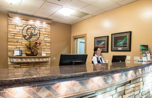 Fort McMurray Hotel | Podollan Inn - Fort McMurray
