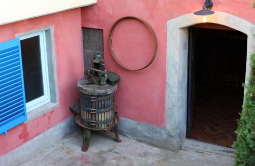 Poggio alla Baghera Apartment | Poggio alla Baghera Villa Sleeps 7 Pool WiFi