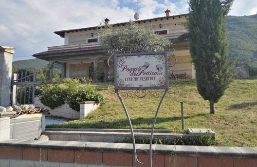 Pettorano sul Gizio Condo | Poggio Dei Pettirossi Apartment