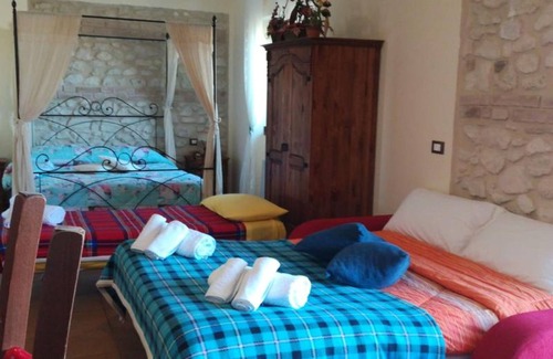 Pettorano sul Gizio Condo | Poggio Dei Pettirossi Apartment
