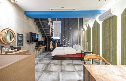 Pohang Hotel | Pohang Jukdo Market Tahiti
