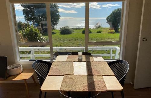 Pohara House | Pohara's Beach House