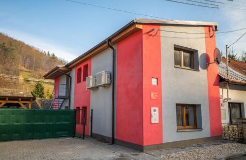 Salas Apartment | Pohoda Salaš u Velehradu-2 apartmany