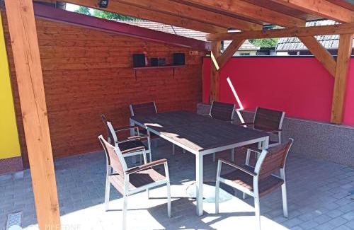 Salas Apartment | Pohoda Salaš u Velehradu-2 apartmany