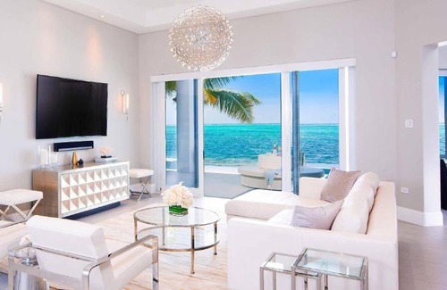 South Sound Villa | Point of View