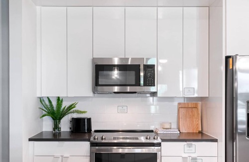 Port Tampa City Apartment | Pointe 2BD w/Den 3 - Two Bedroom Apartment, Sleeps 4