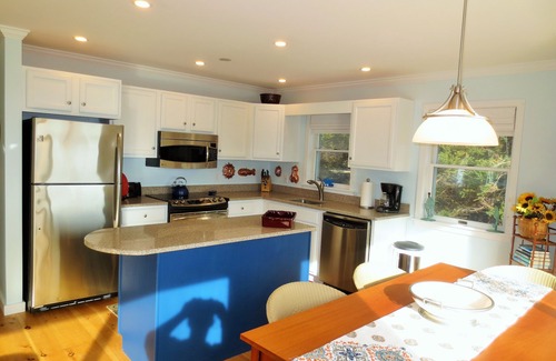 East Boothbay Cottage | Pointed Fir Cove Cottage - Stunning Ocean Front Retreat!
