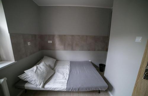 Emaus House | Pokoje blisko Starego Miasta - rooms for rent