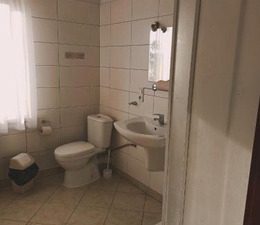 Tarnowskie Gory House | Pokoje Gościnne Kropka