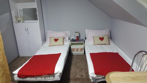 Jarnołtowek Cabin | Pokoje Gościnne Nad Złotym Potokiem