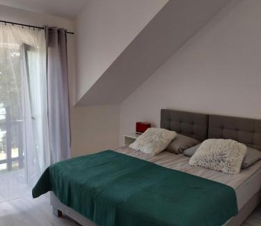 Stare Sady House | Pokoje i apartamenty MatDar