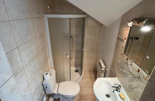 Radzymin Hotel | Pokoje ZIELONY ZAKĄTEK