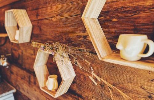 Regietow Ski Chalet | Polanka Beskid Niski cute cabin with spectacular views