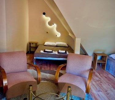 Transcarpathia House | Polychko Winehouse