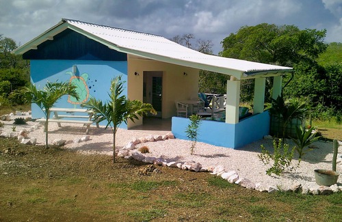 Soto House | Pon Pon Sito, the charming holiday home with a pool